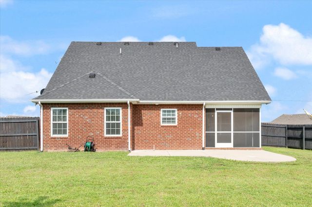 7931 Peridot Cir, Murfreesboro, TN 37127