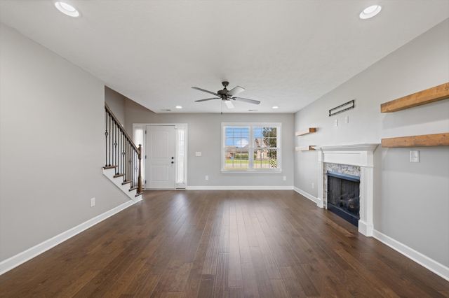 7931 Peridot Cir, Murfreesboro, TN 37127