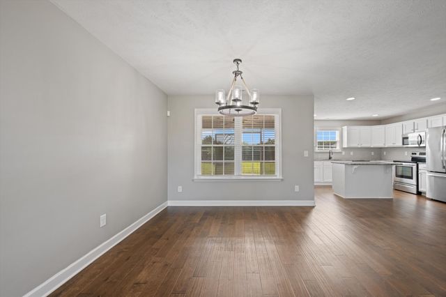 7931 Peridot Cir, Murfreesboro, TN 37127