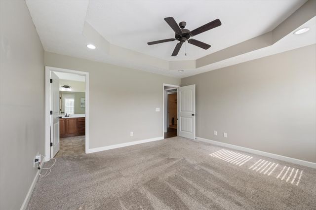7931 Peridot Cir, Murfreesboro, TN 37127