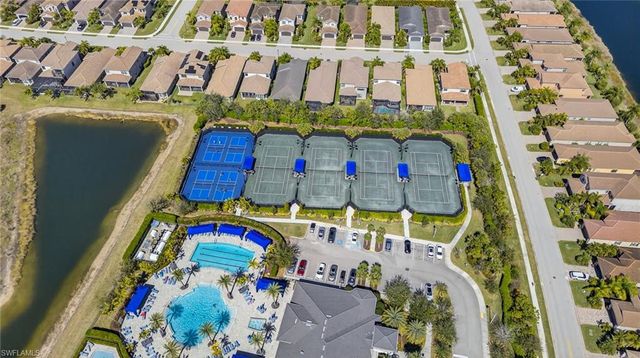 11572 Stonecreek CIR, Fort Myers, FL 33913