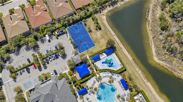 11572 Stonecreek CIR, Fort Myers, FL 33913