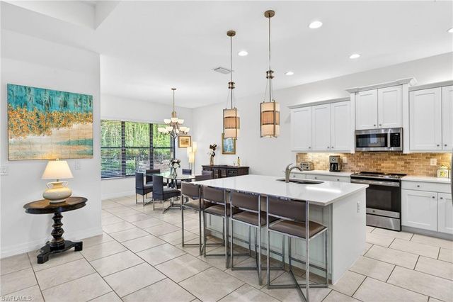 11572 Stonecreek CIR, Fort Myers, FL 33913