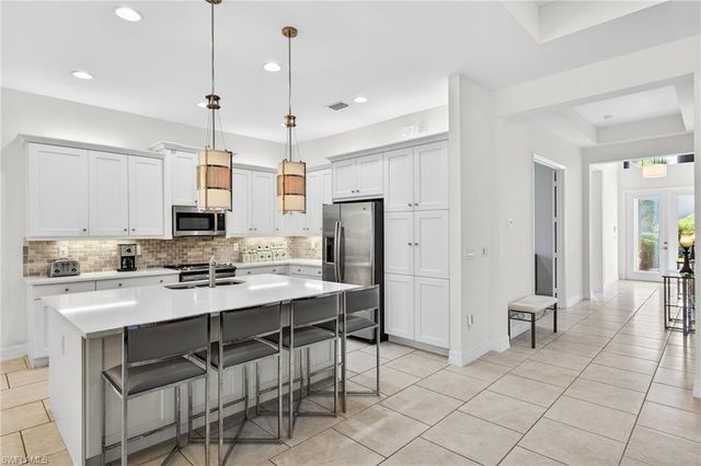 11572 Stonecreek CIR, Fort Myers, FL 33913