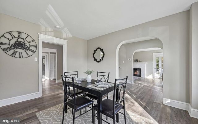 246 BRIAR HILL LN, Woodbury, NJ 08096