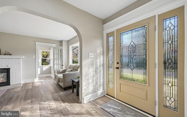 246 BRIAR HILL LN, Woodbury, NJ 08096
