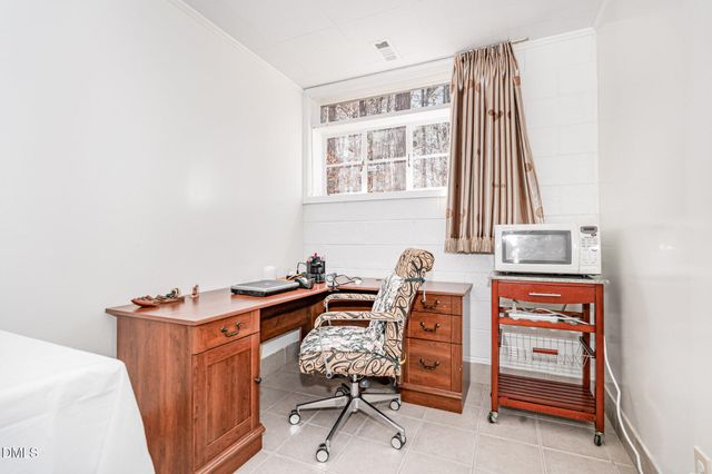 425 Brookside Drive, Chapel Hill, NC 27516