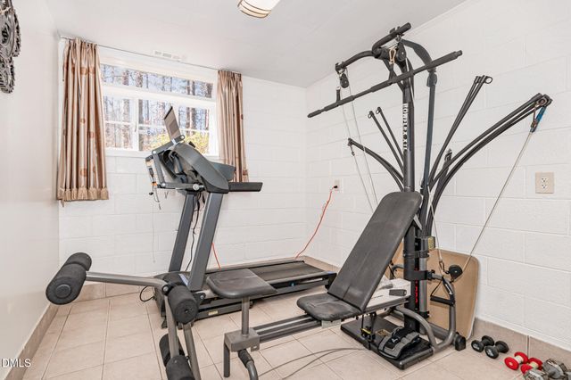 425 Brookside Drive, Chapel Hill, NC 27516