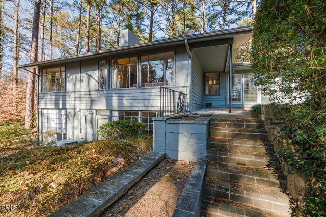 425 Brookside Drive, Chapel Hill, NC 27516