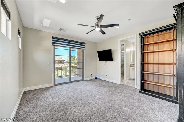 89 Olympia Chase Drive, Las Vegas, NV 89141