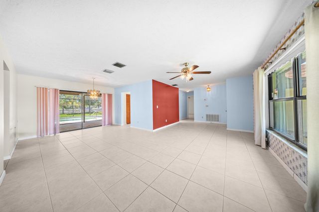 441 SW Curtis Street, Port St Lucie, FL 34983