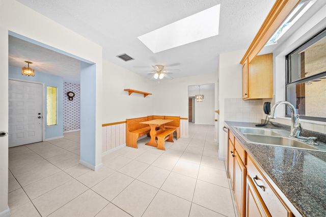 441 SW Curtis Street, Port St Lucie, FL 34983