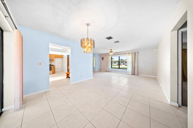 441 SW Curtis Street, Port St Lucie, FL 34983
