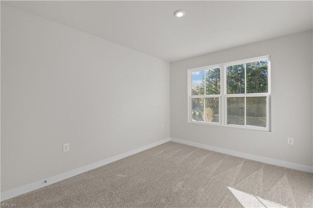 5002 Winding CRK # 1B, Williamsburg, VA 23188