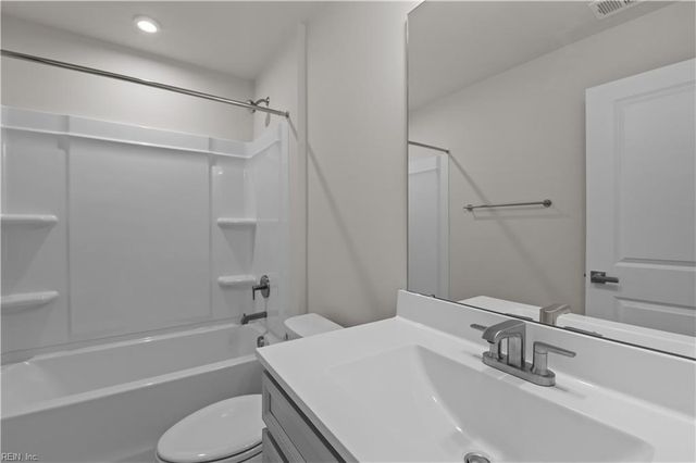 5002 Winding CRK # 1B, Williamsburg, VA 23188