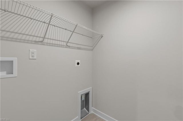 5002 Winding CRK # 1B, Williamsburg, VA 23188