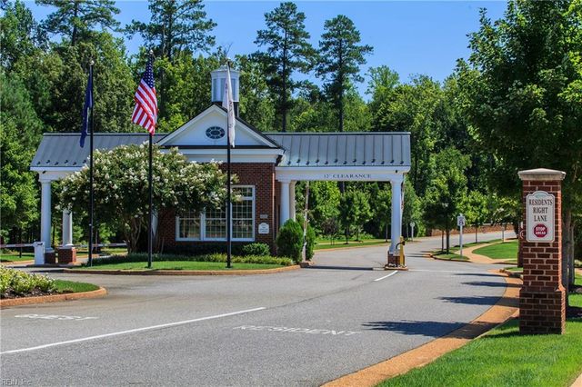 5002 Winding CRK # 1B, Williamsburg, VA 23188