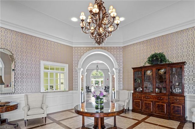 5002 Winding CRK # 1B, Williamsburg, VA 23188