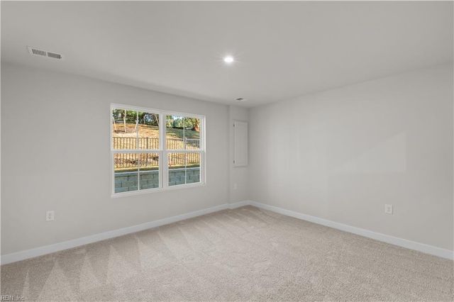 5002 Winding CRK # 1B, Williamsburg, VA 23188