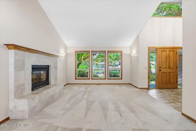 9737 N Circle Drive, Hayden, ID 83835