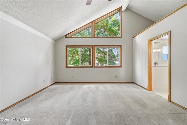 9737 N Circle Drive, Hayden, ID 83835