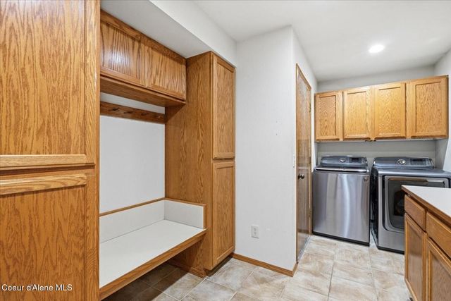 9737 N Circle Drive, Hayden, ID 83835