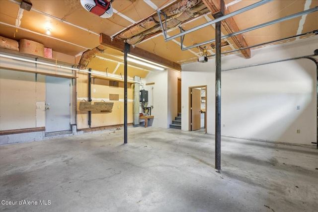 9737 N Circle Drive, Hayden, ID 83835