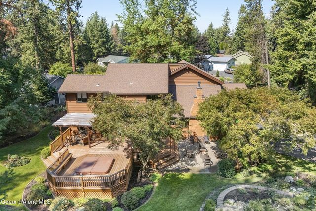9737 N Circle Drive, Hayden, ID 83835
