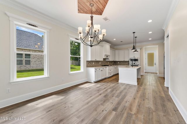 12154 Parc Aux Chenes, Gulfport, MS 39503