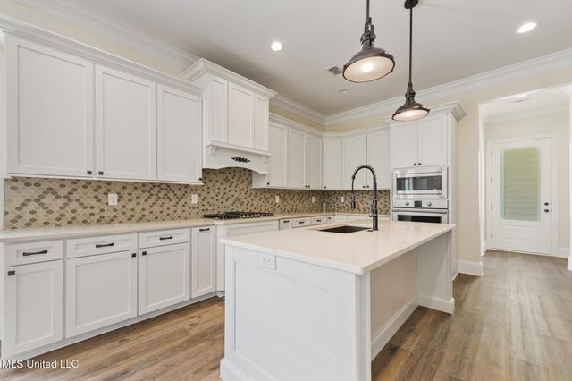 12154 Parc Aux Chenes, Gulfport, MS 39503