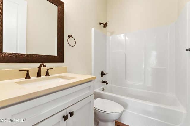 12154 Parc Aux Chenes, Gulfport, MS 39503