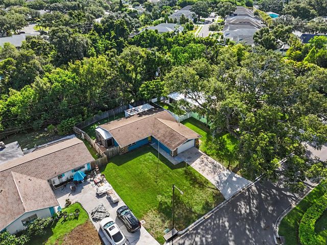 986 LEXINGTON DRIVE, Dunedin, FL 34698