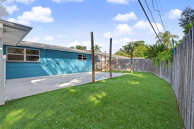 986 LEXINGTON DRIVE, Dunedin, FL 34698