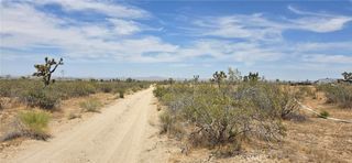 0 187th / Avenue W10, Llano, CA 93591