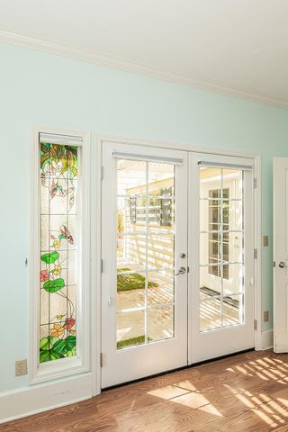 1094 E Monticello Circle, Fresno, CA 93720