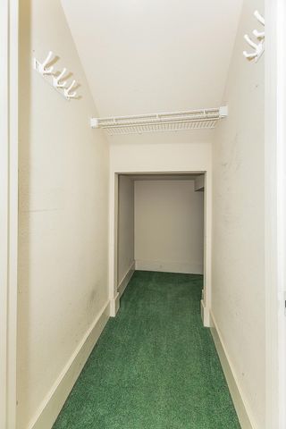 1094 E Monticello Circle, Fresno, CA 93720