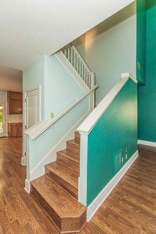 1094 E Monticello Circle, Fresno, CA 93720