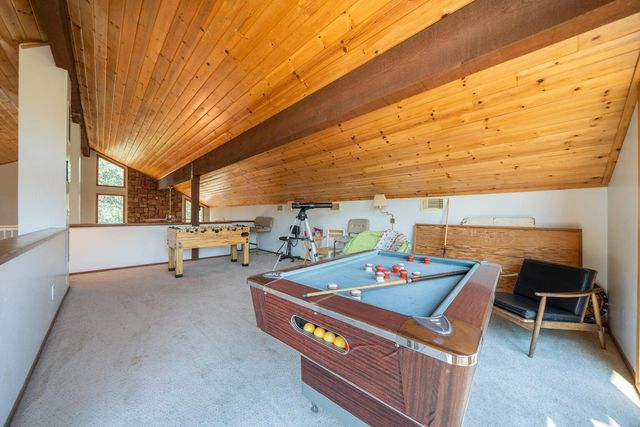 8846 Goldstone Lane, Redding, CA 96001