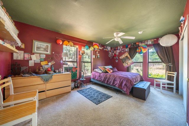 8846 Goldstone Lane, Redding, CA 96001