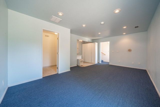 8846 Goldstone Lane, Redding, CA 96001