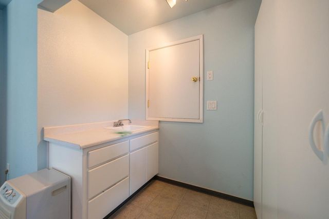 8846 Goldstone Lane, Redding, CA 96001