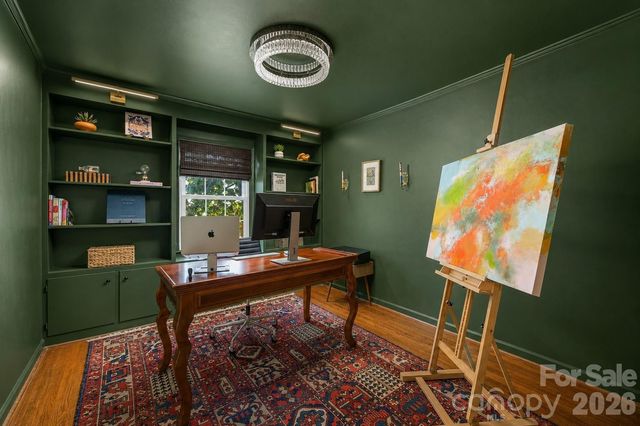 1123 Cheddington Drive, Charlotte, NC 28211
