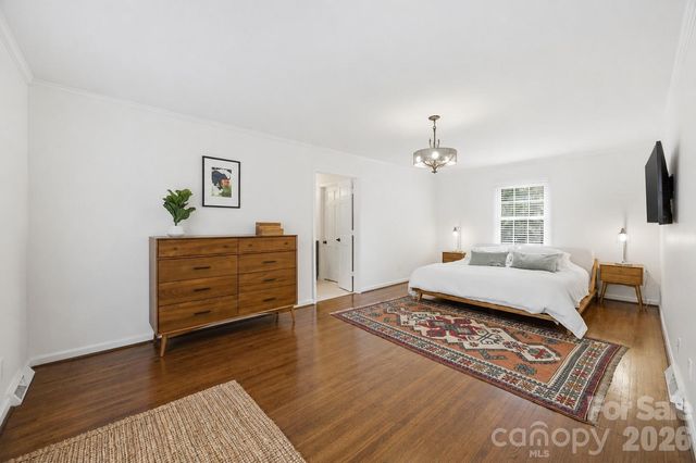 1123 Cheddington Drive, Charlotte, NC 28211