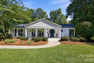 1123 Cheddington Drive, Charlotte, NC 28211