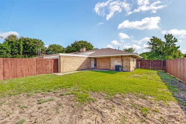 2719 Forest Grove Drive, Richardson, TX 75080