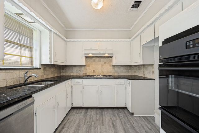 2719 Forest Grove Drive, Richardson, TX 75080