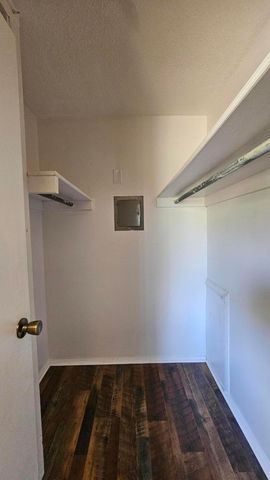 117 Stornoway Drive E, Columbus, OH 43213