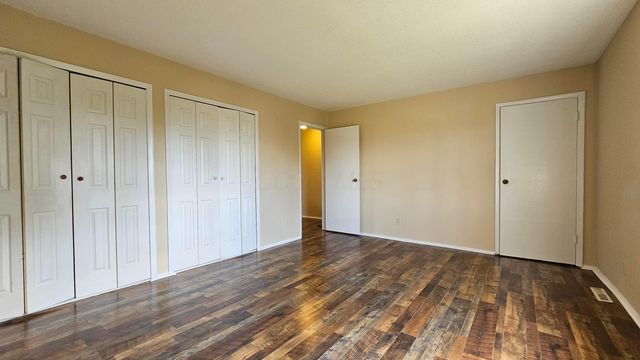 117 Stornoway Drive E, Columbus, OH 43213