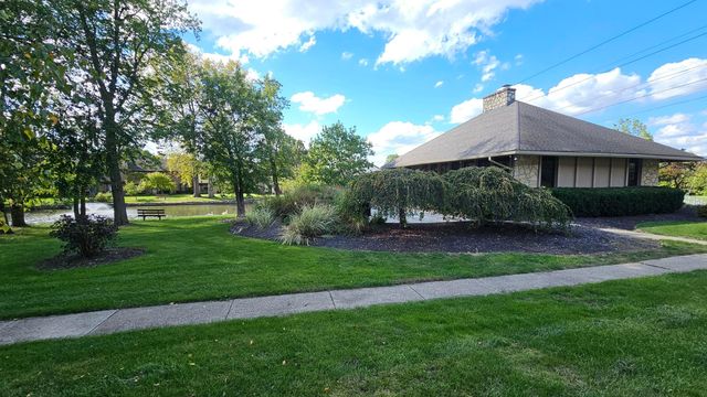 117 Stornoway Drive E, Columbus, OH 43213