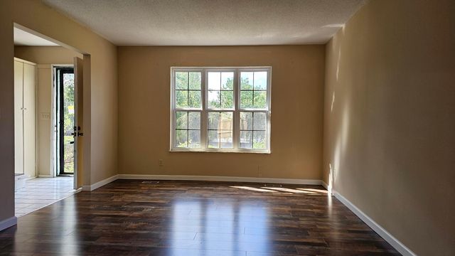 117 Stornoway Drive E, Columbus, OH 43213